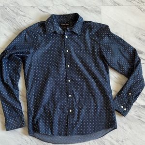 Michael Kors slim fit dress shirt
